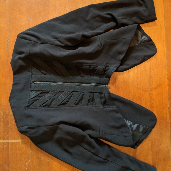 Mesh Sheer Blazer w/ Button Front - Picture 5 of 7